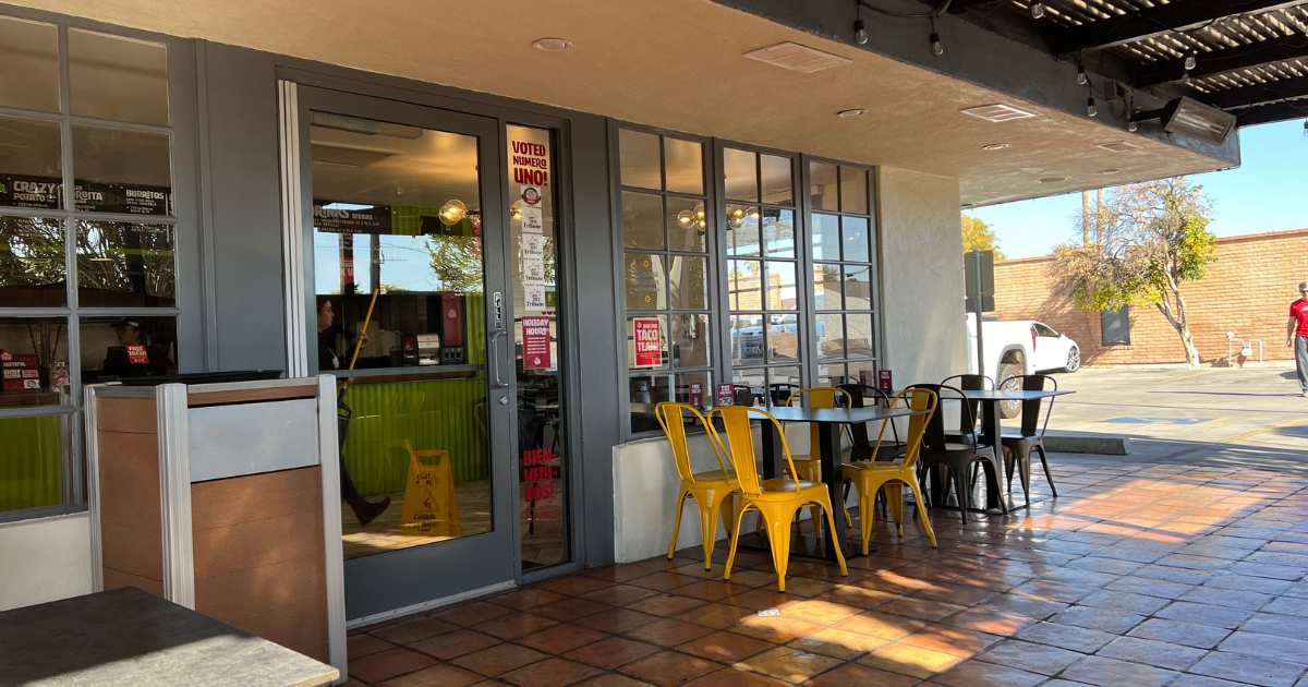 Patio seating at Backyard Taco Mesa North on University Drive